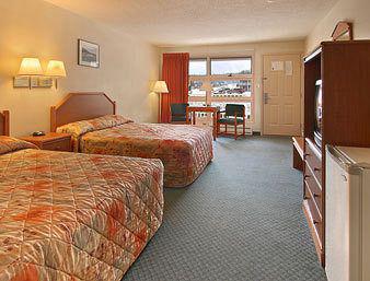 Hotel Super 8 By Wyndham George/downtown Lake George