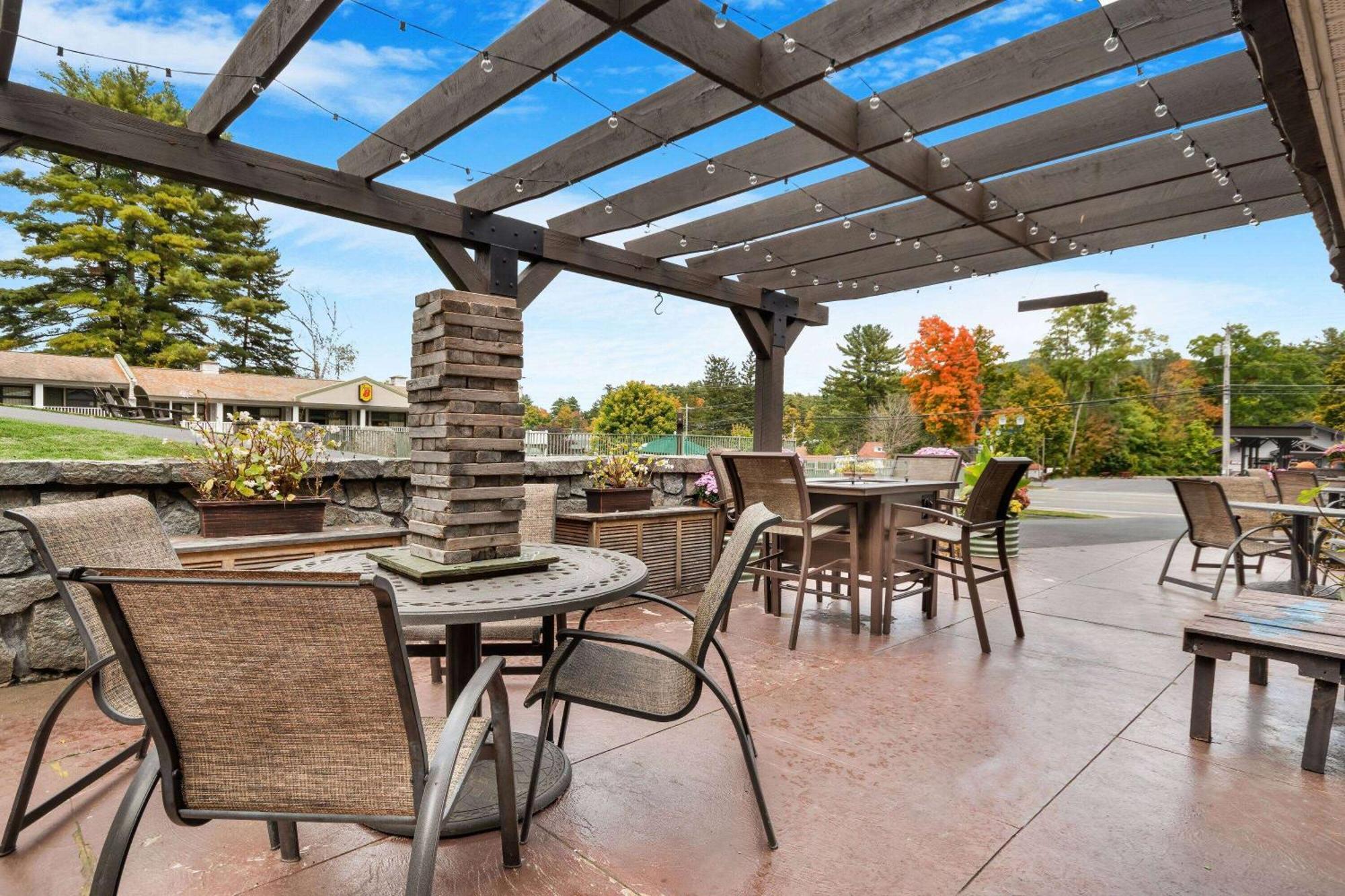 Super 8 By Wyndham George/downtown Lake George